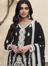 Black Colour Salwar Suit Looking Like a Angle